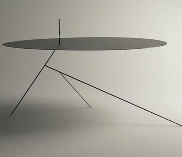 A mesa Skinny do designer Seung junho Jong